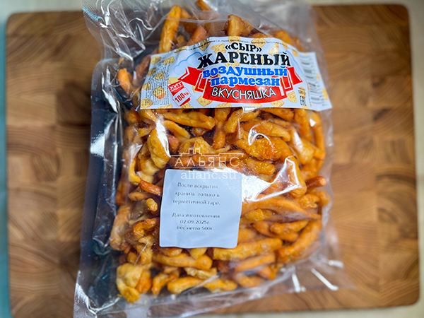 Жареный сыр "ВКУСНЯШКА" со вкусом пармезан (500 гр) в Клину