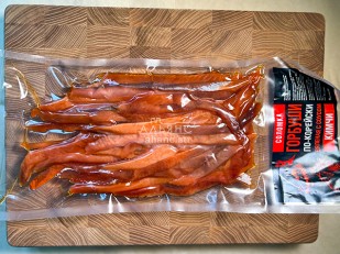 Рыбные снеки: Горбуша соломка по-корейски