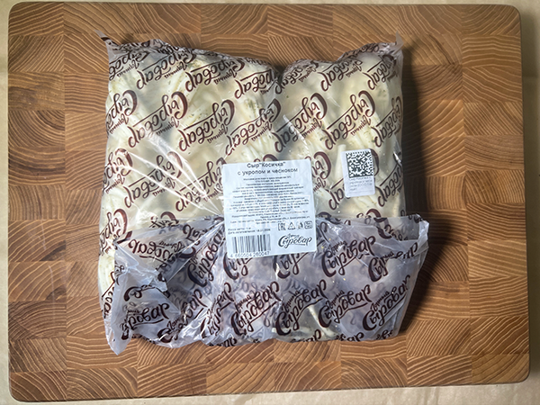 Сыр 1 кг ГОРНЫЙ СЫРОВАР (Косичка с укропом и чесноком) в Клину