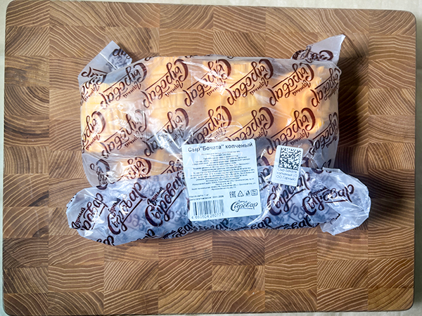 Сыр 1 кг ГОРНЫЙ СЫРОВАР (Бочата копчёный) в Клину